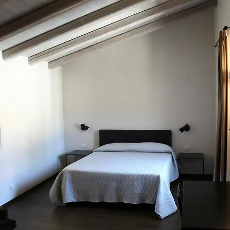 Palazzo De' Rossi Hotel Sasso Marconi